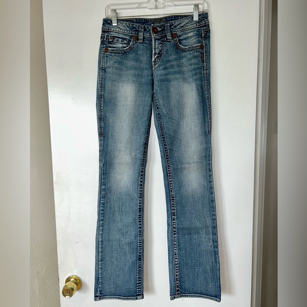 Silver Jeans denim straight leg blue jeans *HAS FLAWS*